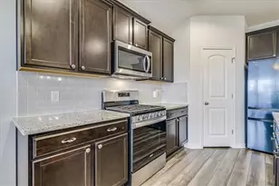 1253 Breebry Dr, Corpus Christi, TX 78415 - Photo 12