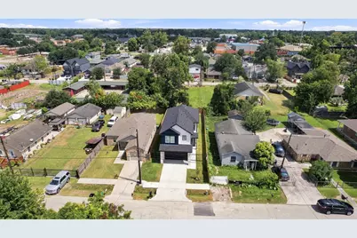 7953 Joy Street, Houston, TX 77028 - Photo 32