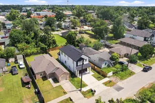 7953 Joy St, Houston, TX 77028 - Photo 34