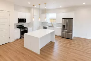 7953 Joy St, Houston, TX 77028 - Photo 2