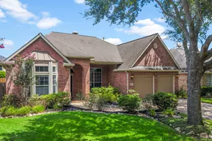 4819 Cypress Spring Dr, Missouri City, TX 77459 - Photo 2