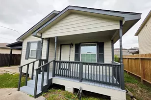9713 Yuma St, Houston, TX 77029 - Photo 1