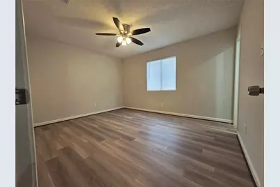 9713 Yuma Street, Houston, TX 77029 - Photo 12