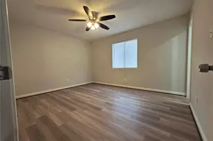 9713 Yuma St, Houston, TX 77029 - Photo 12