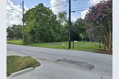 7851 Hanna Street #B, Houston, TX 77028 - Photo 14