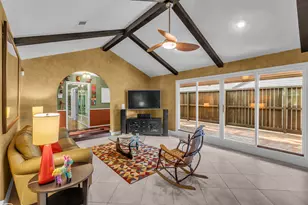 2826 Stetson Ln, Houston, TX 77043 - Photo 20