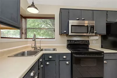 6903 Foxmont Lane, Humble, TX 77338 - Photo 10