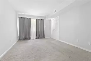 11917 Bob White Dr, Houston, TX 77035 - Photo 12