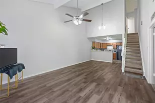 11917 Bob White Dr, Houston, TX 77035 - Photo 4