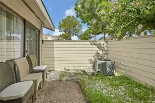 11917 Bob White Dr, Houston, TX 77035 - Photo 20