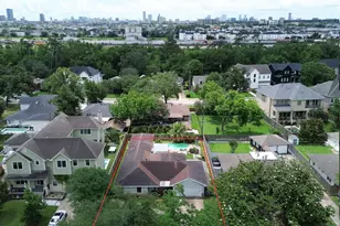 6127 Hurst St, Houston, TX 77008 - Photo 10