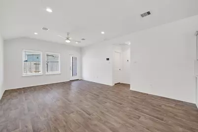 24046 Kentwood Springs Drive, Spring, TX 77373 - Photo 20