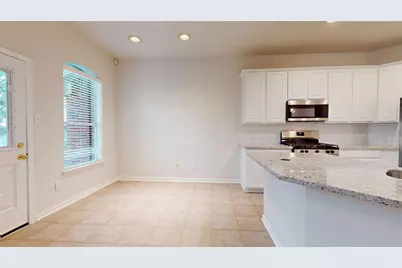 19 Auburn Path Drive, The Woodlands, TX 77382 - Photo 12
