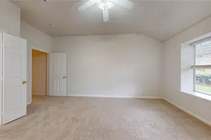 19 Auburn Path Dr, The Woodlands, TX 77382 - Photo 24