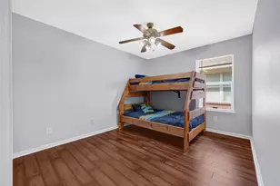 819 Royal George Ln, Houston, TX 77047 - Photo 16