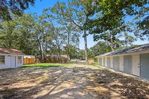 217 Co Rd 436, Dayton, TX 77535 - Photo 38