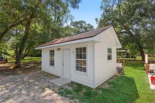 217 Co Rd 436, Dayton, TX 77535 - Photo 32