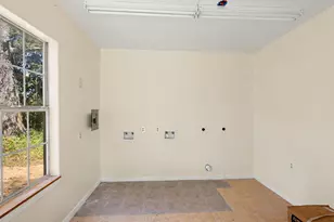 217 Co Rd 436, Dayton, TX 77535 - Photo 40
