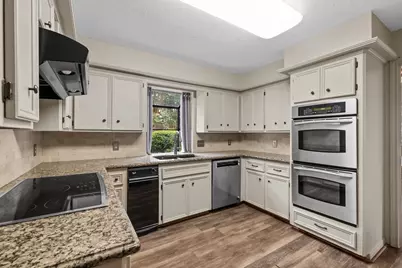 5406 Glenview Drive, Kingwood, TX 77345 - Photo 16