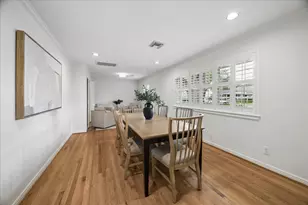 7623 Meadowvale Dr, Houston, TX 77063 - Photo 8