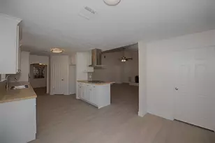 11406 Sagewind Dr, Houston, TX 77089 - Photo 16