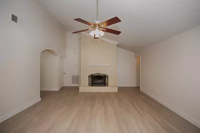 11406 Sagewind Drive, Houston, TX 77089 - Photo 10