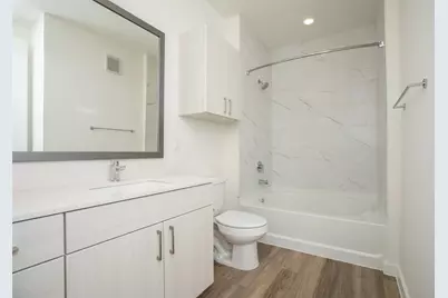 1690 North Loop #125, Houston, TX 77009 - Photo 12