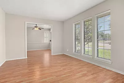 2518 Taylor Lane, Deer Park, TX 77536 - Photo 6