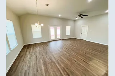 297 Road 5102 L, Cleveland, TX 77327 - Photo 10