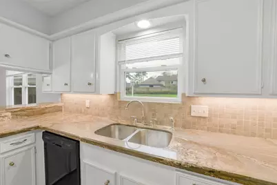 7611 Theisswood Road, Spring, TX 77379 - Photo 10