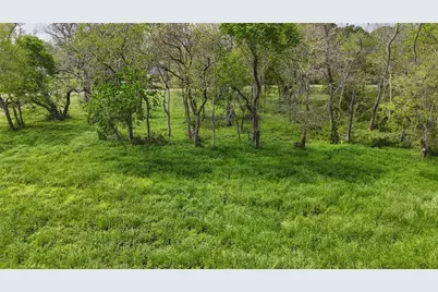 21502 Chenango Lake Drive, Angleton, TX 77515 - Photo 8