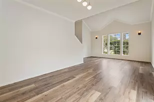 22523 Holly Lake Dr, Katy, TX 77450 - Photo 4