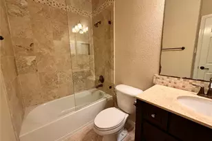 15 Powers Bend Wy, The Woodlands, TX 77382 - Photo 10