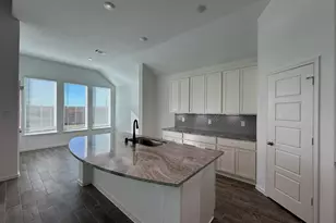 2514 Shallow Lk Ln, Iowa Colony, TX 77583 - Photo 6