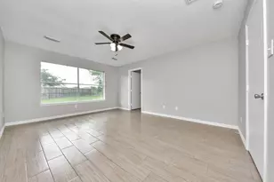 16735 Keegans Ridge Way Dr, Houston, TX 77083 - Photo 32
