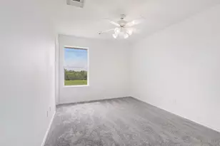 10614 Halifax Brook St, Houston, TX 77089 - Photo 18