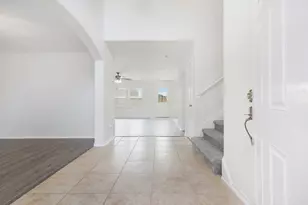 10614 Halifax Brook St, Houston, TX 77089 - Photo 4