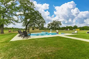 28565 Mellman Rd, Hempstead, TX 77445 - Photo 2