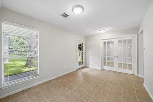 13511 Sea Island Dr, Houston, TX 77069 - Photo 8