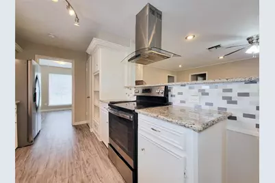 1114 Copper Creek Drive, Katy, TX 77450 - Photo 8
