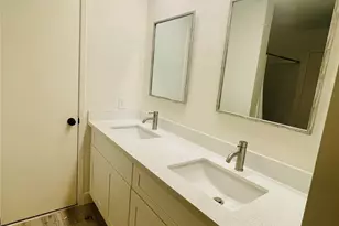 3014 Edgewood Dr, Sugar Land, TX 77479 - Photo 14