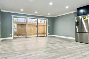 2516 Commonwealth St, Houston, TX 77006 - Photo 6