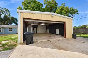 1837 Wycliffe Dr, Houston, TX 77043 - Photo 2