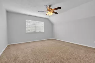 3004 Cloverdale Dr, League City, TX 77573 - Photo 22