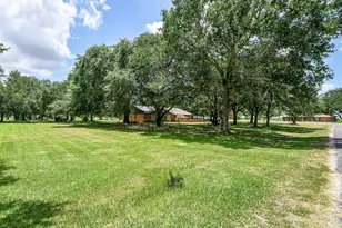 279 Lakeview 3 Rd, El Campo, TX 77437 - Photo 26