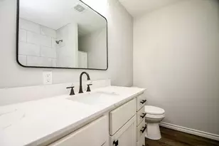 279 Lakeview 3 Rd, El Campo, TX 77437 - Photo 18