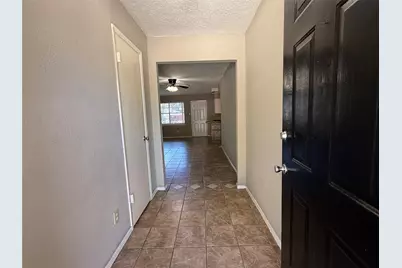 507 Hildred Avenue, Conroe, TX 77303 - Photo 4