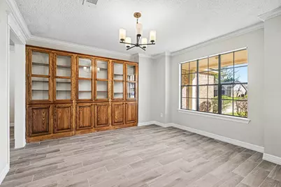 107 Sandalwood Drive, Lake Jackson, TX 77566 - Photo 10