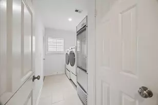 1902 Eagle Falls St, Houston, TX 77077 - Photo 18