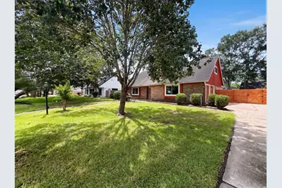 5116 E Bayou Drive, Dickinson, TX 77539 - Photo 18